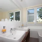 Meeresblickresidenzen Ferienwohnung Nr 65 Mit Sauna- Und Schwimmbadnutzung Im Ahoi Sellin