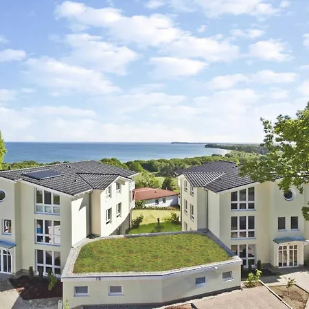 Apartment Meeresblick Fewo: Seaside Balcony With Ahoi Access Goehren (Ruegen)