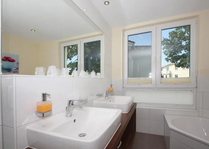 Meeresblickresidenzen Ferienwohnung Nr 65 Mit Sauna- Und Schwimmbadnutzung Im Ahoi Sellin